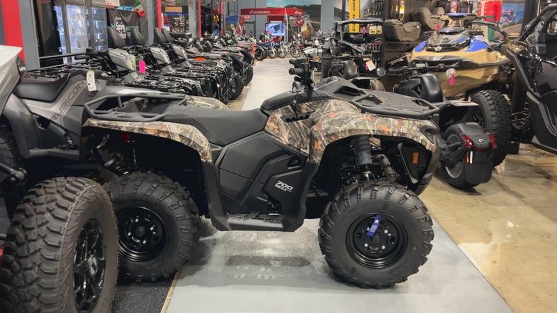 New 2026 Can-Am OUTLANDER DPS 700 Image 6