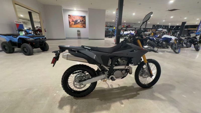 New 2026 Suzuki DR-Z4S Image 9