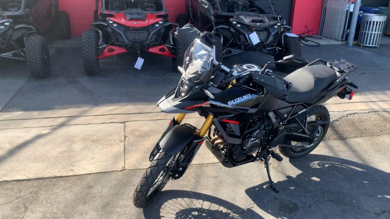 New 2025 Suzuki V-STROM 800DE Image 5