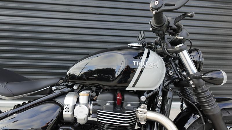 New 2025 Triumph Bonneville Bobber Base 