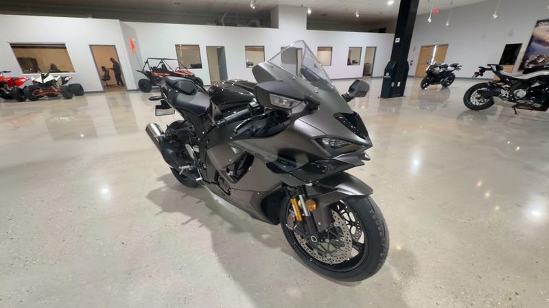 New 2026 Kawasaki NINJA ZX-10R Image 6