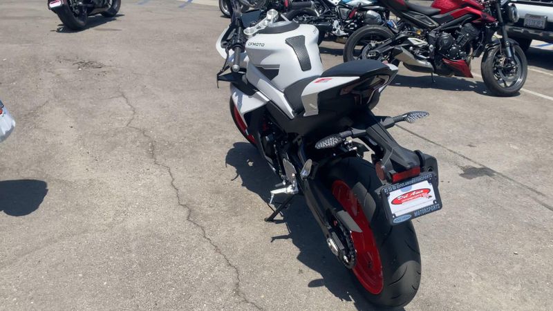 Used 2025 CFMOTO 450SS Image 2