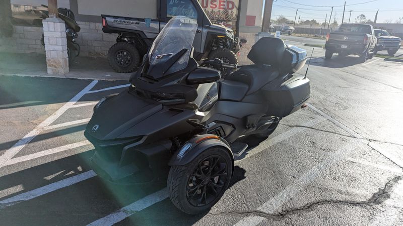 2022 Can-Am SPYDER RT BASEImage 6