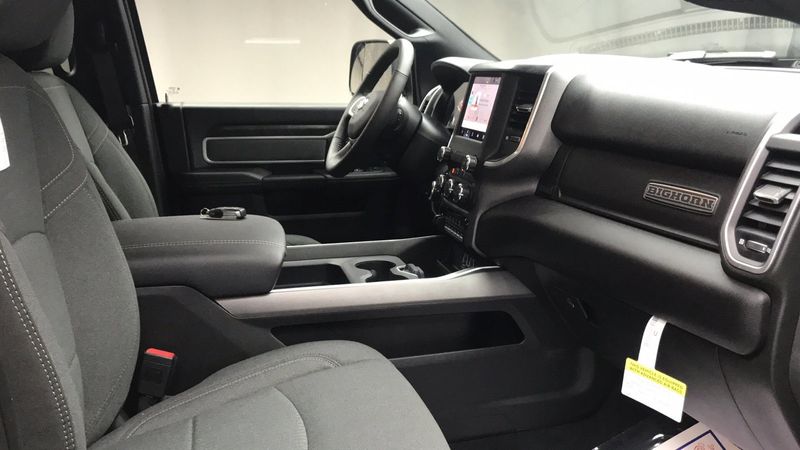 2022 RAM 2500 Big Horn Crew Cab 4x4 6