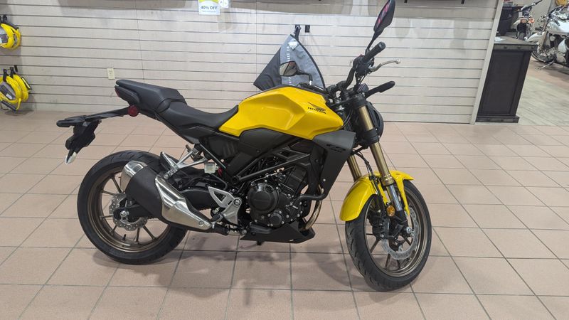 2025 Honda CB300R ABSImage 1