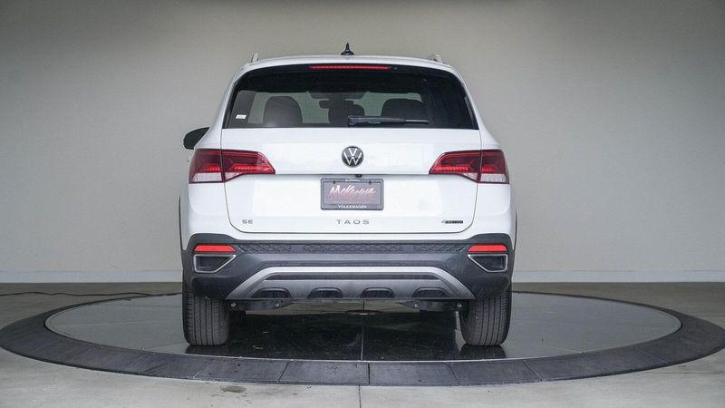 2024 Volkswagen Taos 1.5T SEImage 3