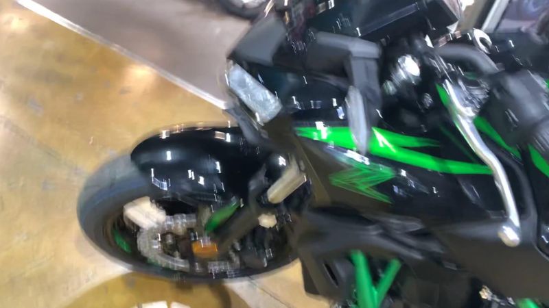 New 2025 Kawasaki Z650 ABS Image 2