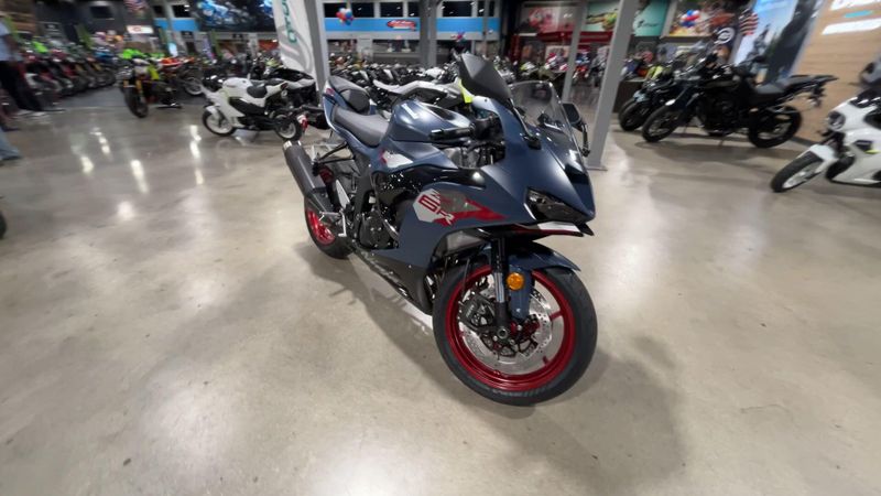 New 2027 Kawasaki NINJA ZX-6R ABS Image 3