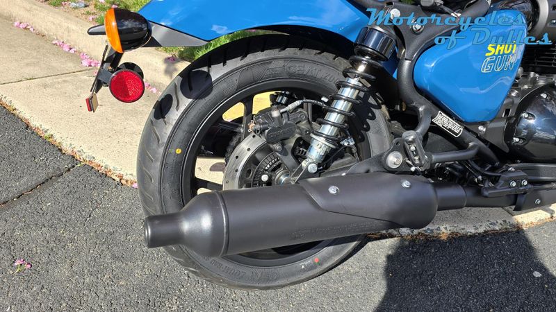 New 2024 Royal Enfield Shotgun 650 Image 9