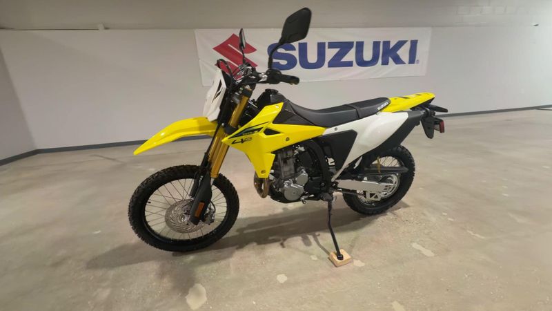 New 2026 Suzuki DR-Z4S Image 8