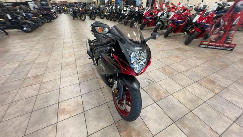 New 2026 Suzuki GSX-R600 Image 7