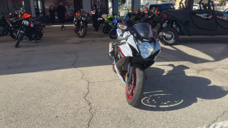Used 2023 Suzuki GSX-R600 CA Image 3