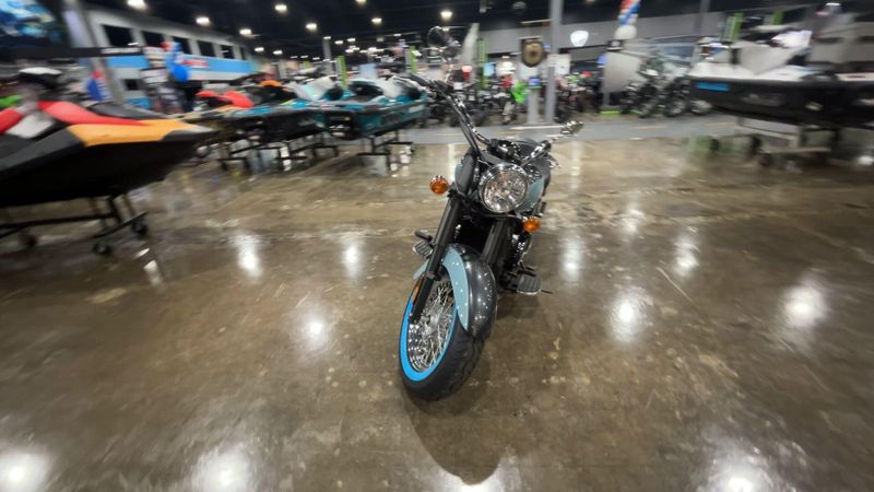 New 2025 Kawasaki VULCAN 900 CLASSIC Image 3