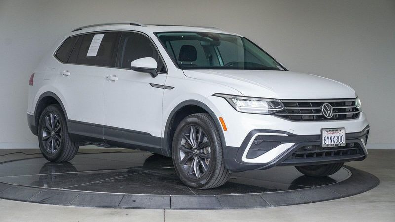 2022 Volkswagen Tiguan 2.0T SEImage 6