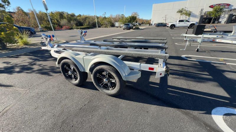 New 2026 Triton ELITE WCII PWC TRAILER W&sol; ALUMINUM WHEELS Image 7
