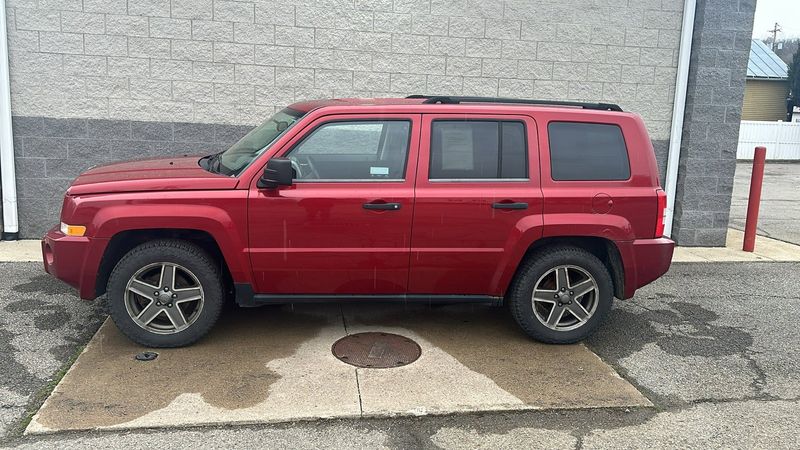 2008 Jeep Patriot Sport in a Inferno Red Crystal Pearl exterior color and Dark Slate Grayinterior. Weekley Chrysler Dodge Jeep Co 419-740-1451 weekleychryslerdodgejeep.com 