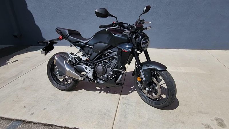 Used 2023 Honda CB300R ABS Image 5