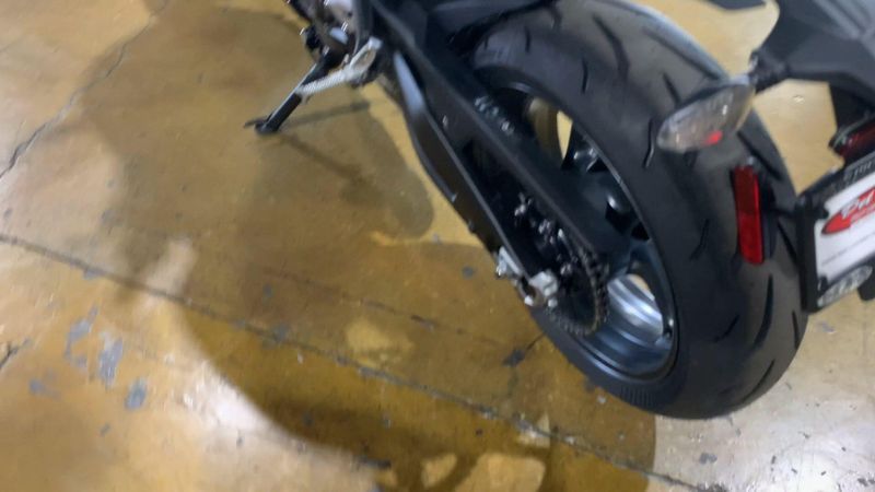New 2025 Triumph DAYTONA 660 Image 2