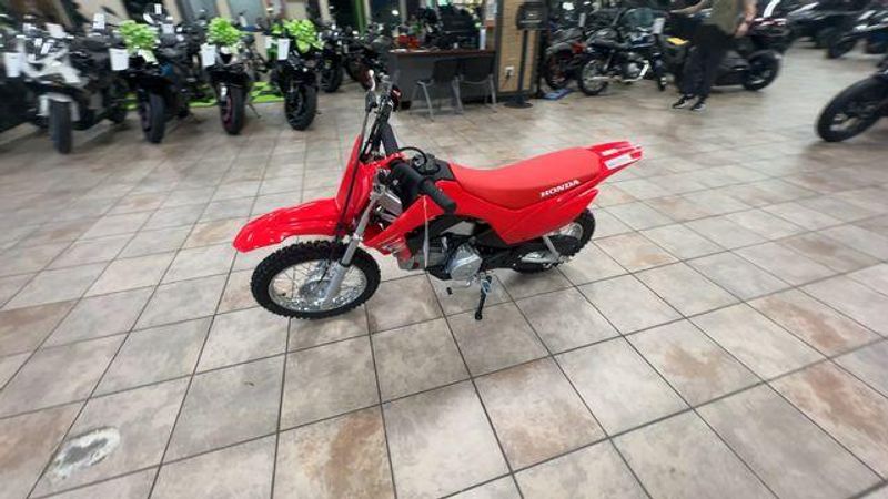 New 2027 Honda CRF110F Image 9