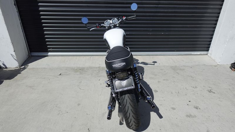 New 2025 Triumph Bonneville T120 Elvis Edition Euro 5a 