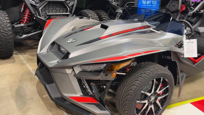 New 2024 Polaris SLINGSHOT R AUTODRIVE Image 7