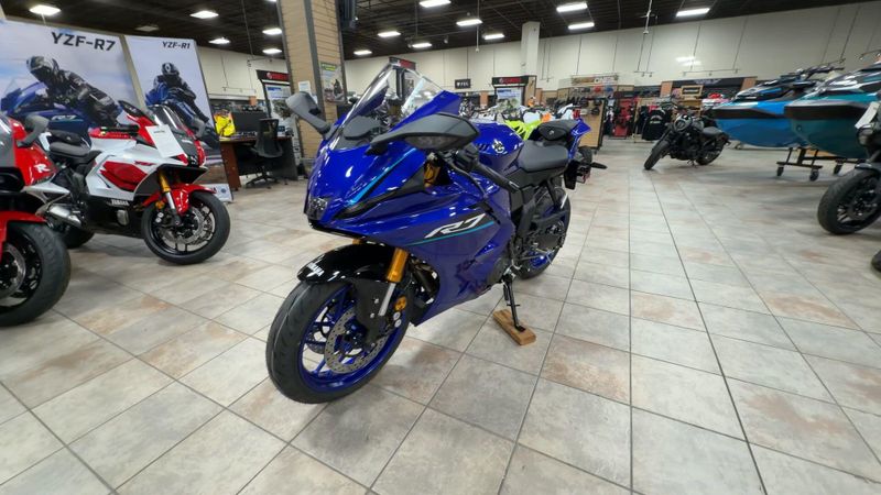 New 2026 Yamaha YZF-R7 Image 5