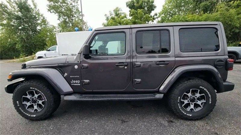 2020 Jeep Wrangler Unlimited SaharaImage 5