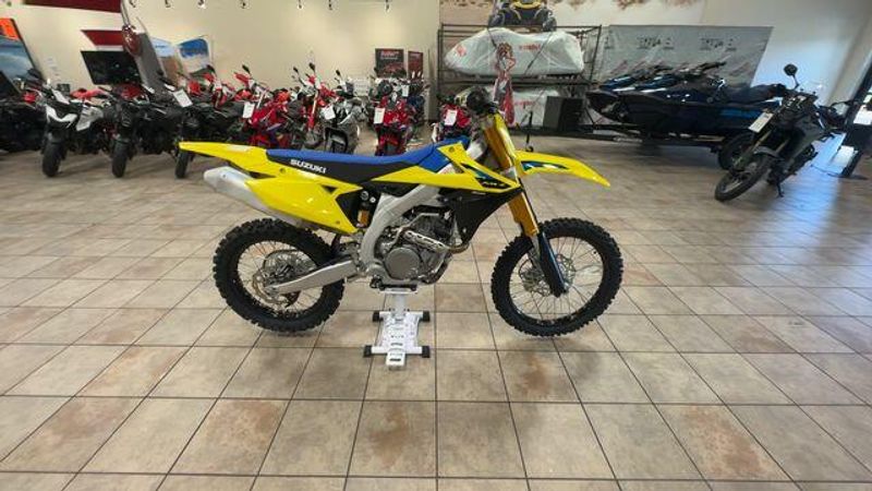 New 2026 Suzuki RM-Z450 Image 5