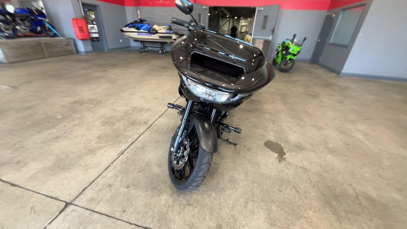 Used 2025 Harley-Davidson ROAD GILDE CVO ST Image 3