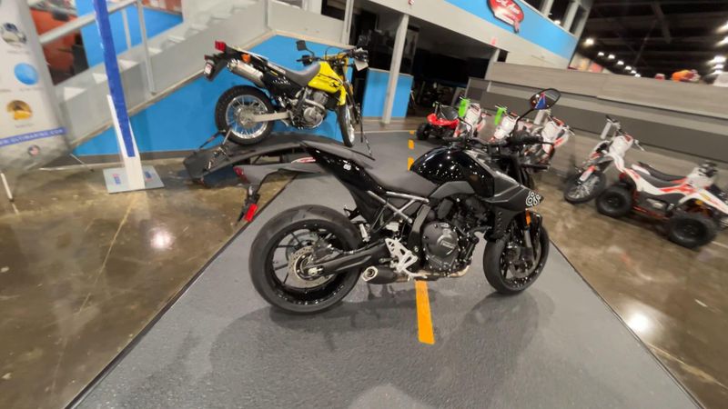 New 2026 Suzuki GSX-8S Image 9