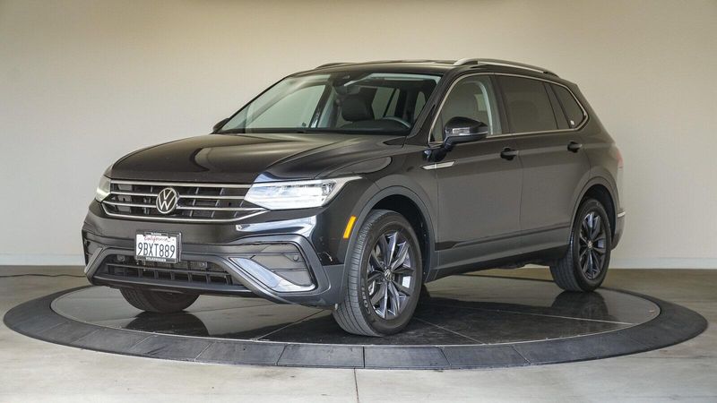 2022 Volkswagen Tiguan 2.0T SEImage 1