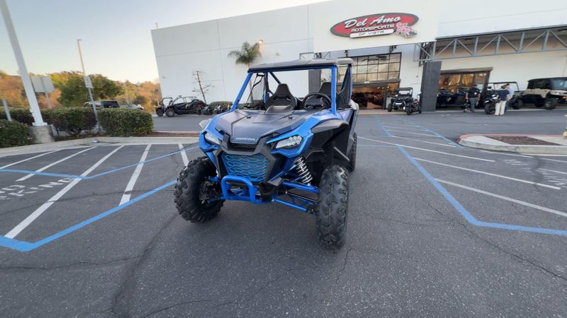 New 2025 Honda TALON 1000X FOX LIVE VALVE Image 4