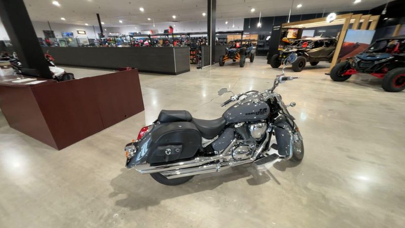 Used 2021 Suzuki BOULEVARD C50T Image 4