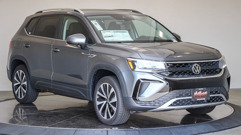 2024 Volkswagen Taos 1.5T SEImage 5