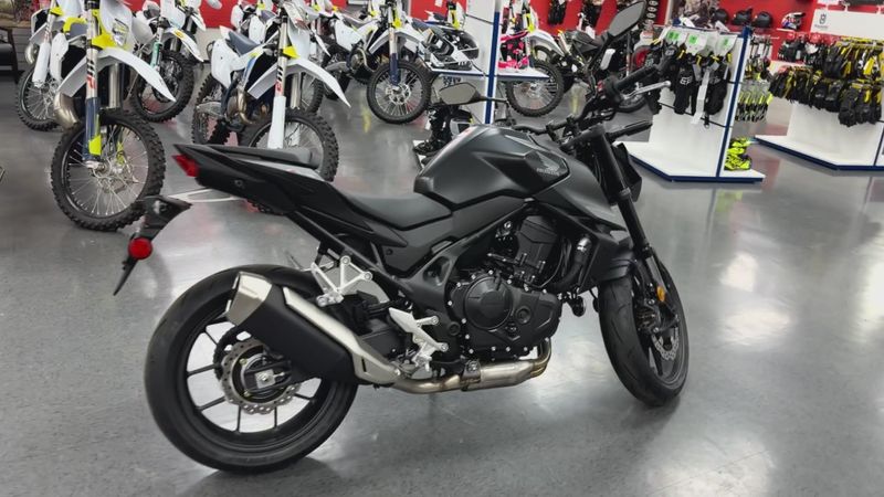 New 2025 Honda CB750 HORNET Image 5