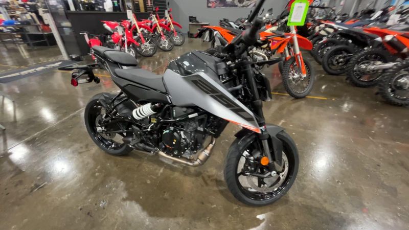 New 2026 KTM 250 DUKE Image 9