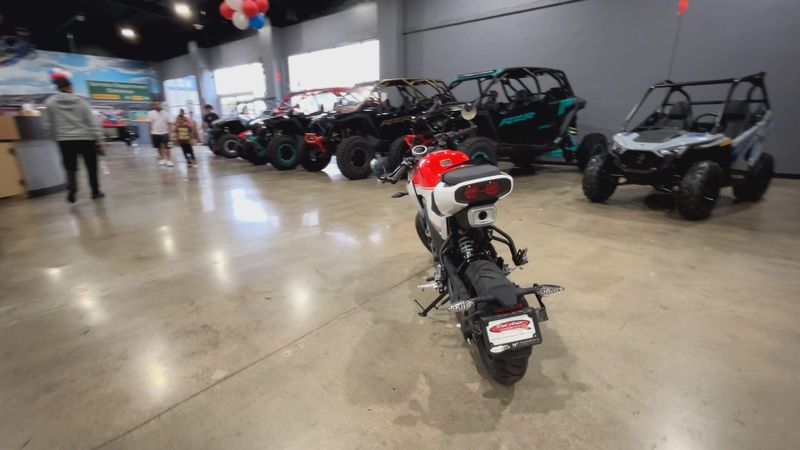 2025 CFMOTO PAPIO SS Image 7