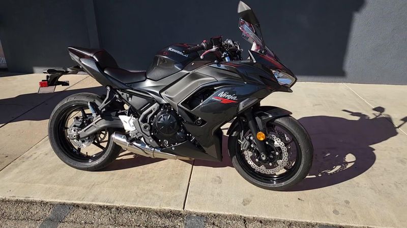 Used 2026 Kawasaki NINJA 650 Image 4
