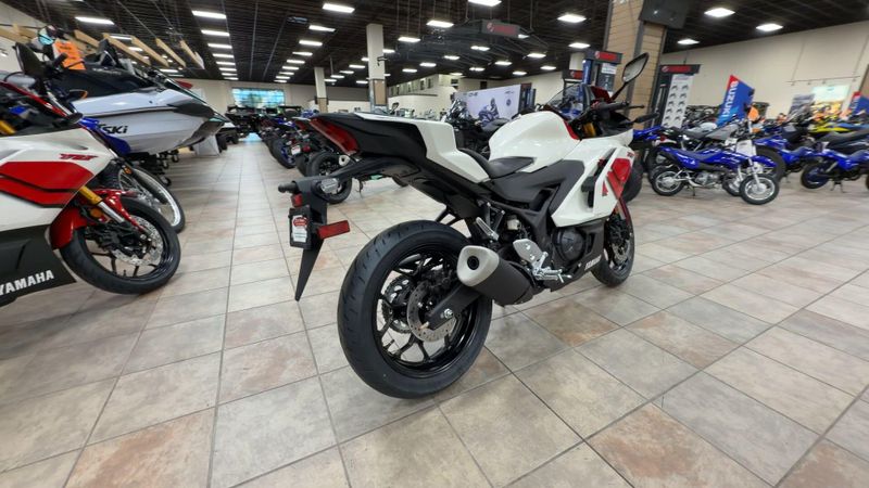 New 2026 Yamaha YZF-R3 ABS CA 70TH ANNIVERSARY EDITION Image 8