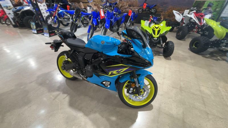 New 2026 Yamaha YZF-R7 Image 8