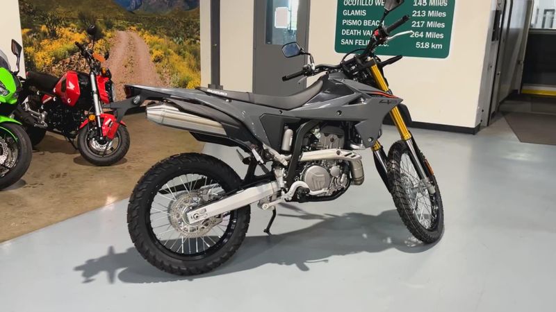 New 2025 Suzuki DR-Z4S Image 5