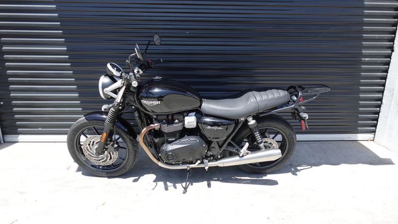 Used 2018 Triumph Street Twin Base 