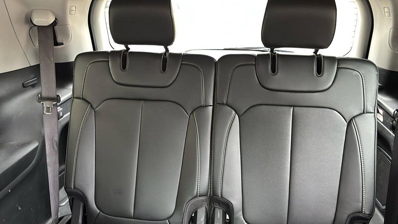 2022 Jeep Grand Cherokee Limited photo 10
