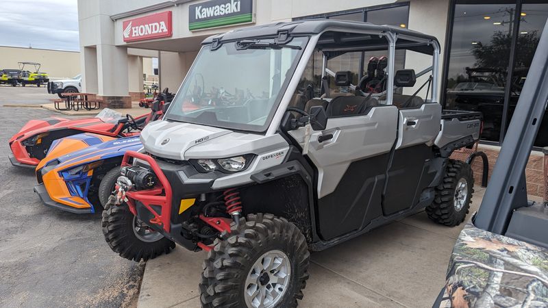 2024 Can-Am DEFENDER MAX XMR 65 HD10 GY 24Image 1