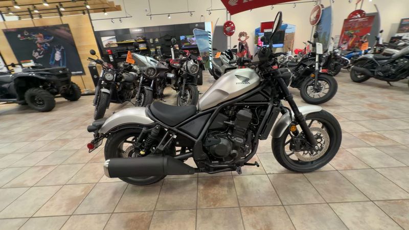 New 2026 Honda REBEL 1100 Image 2