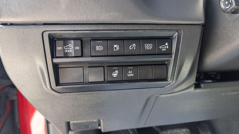 Used 2023 Toyota Tundra 4WD Platinum HybridImage 23