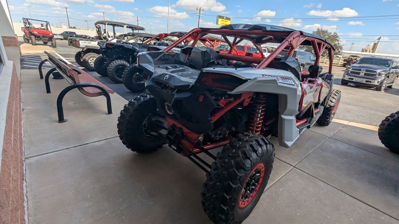 2025 Can-Am MAVERICK MAX XDS 64 TURBO RR FIERY RED AND HYPER SILVERImage 5