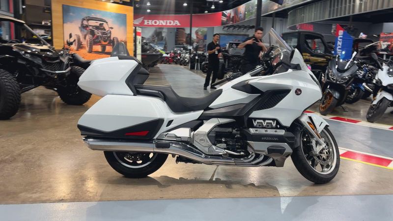 Used 2018 Honda GOLDWING TOUR DCT Image 9