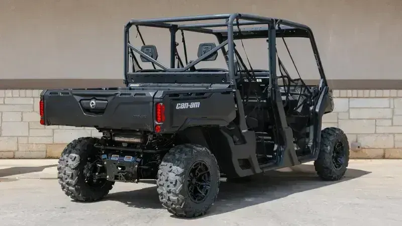 2025 Can-Am DEFENDER MAX DPS HD9 STEALTH BLACK Image 6