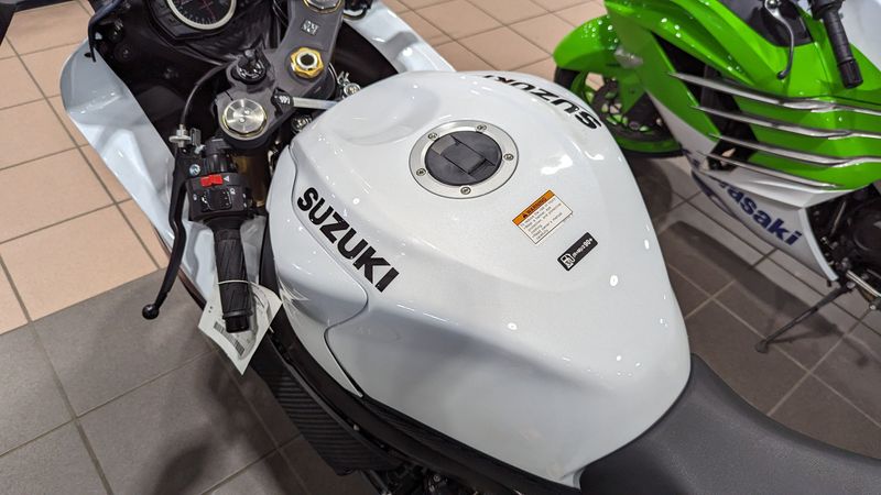 2024 Suzuki GSXR 750Image 11